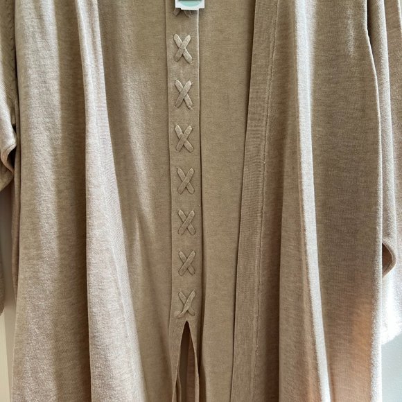 Lety & Me Aubree Back Detail Cardigan - Beige - Size 2X NWT - Picture 7 of 10